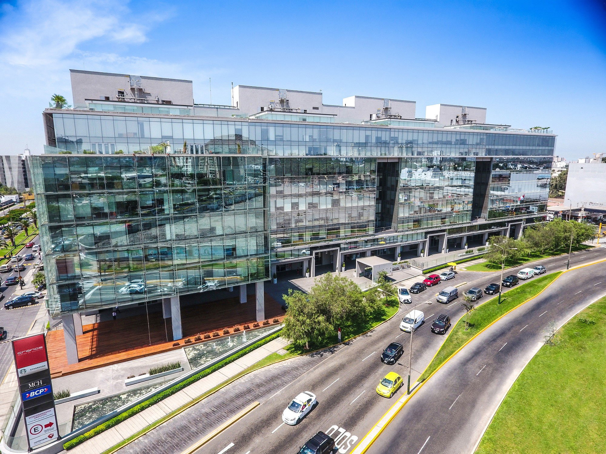 Centro Empresarial Cronos