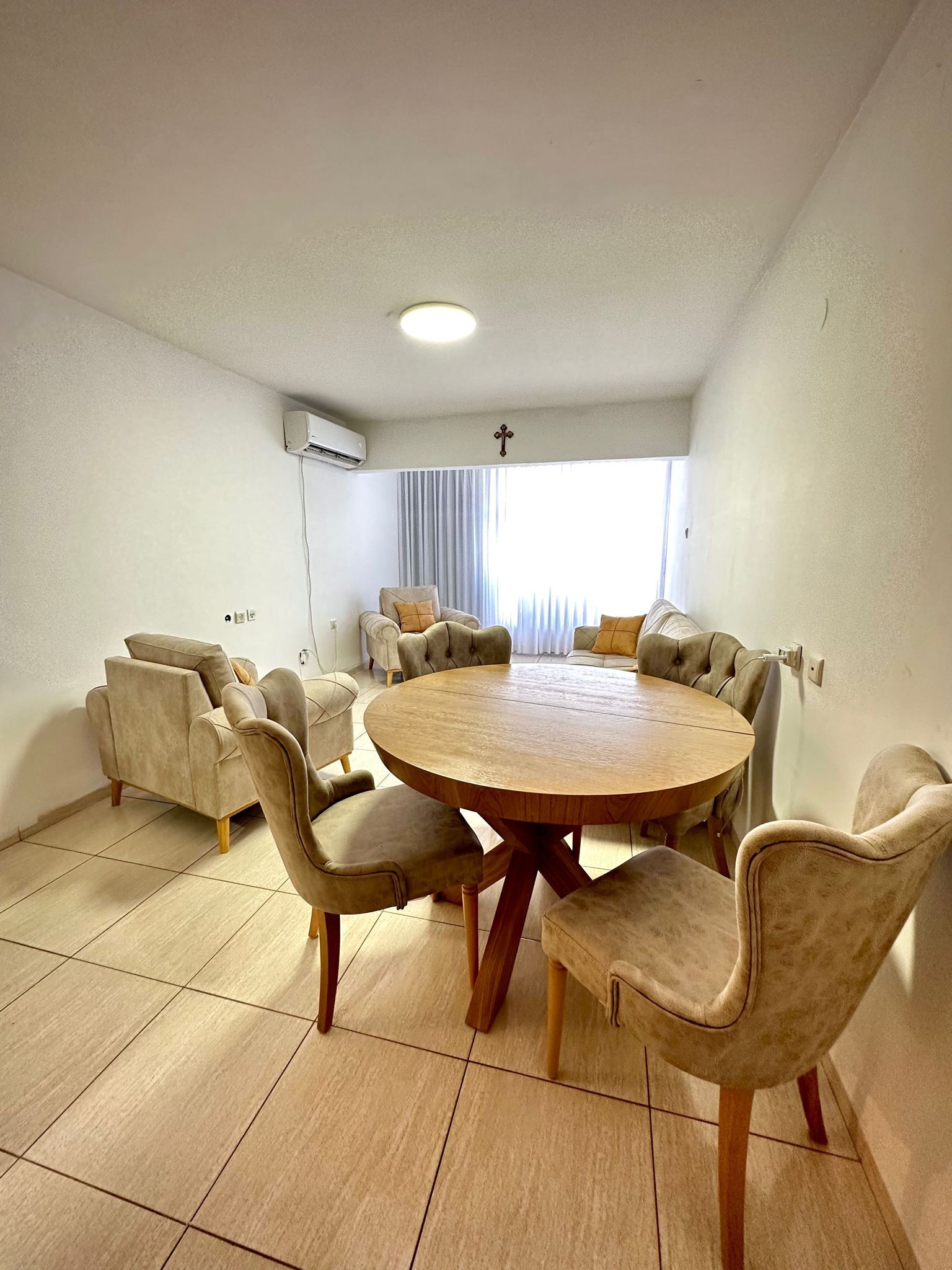 ש"י עגנון , חיפה