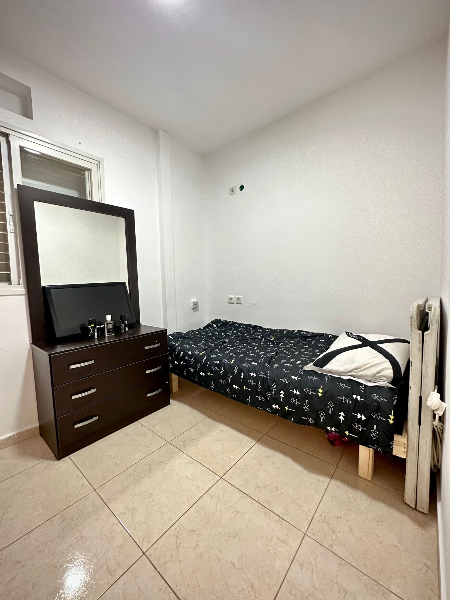 ש"י עגנון , חיפה