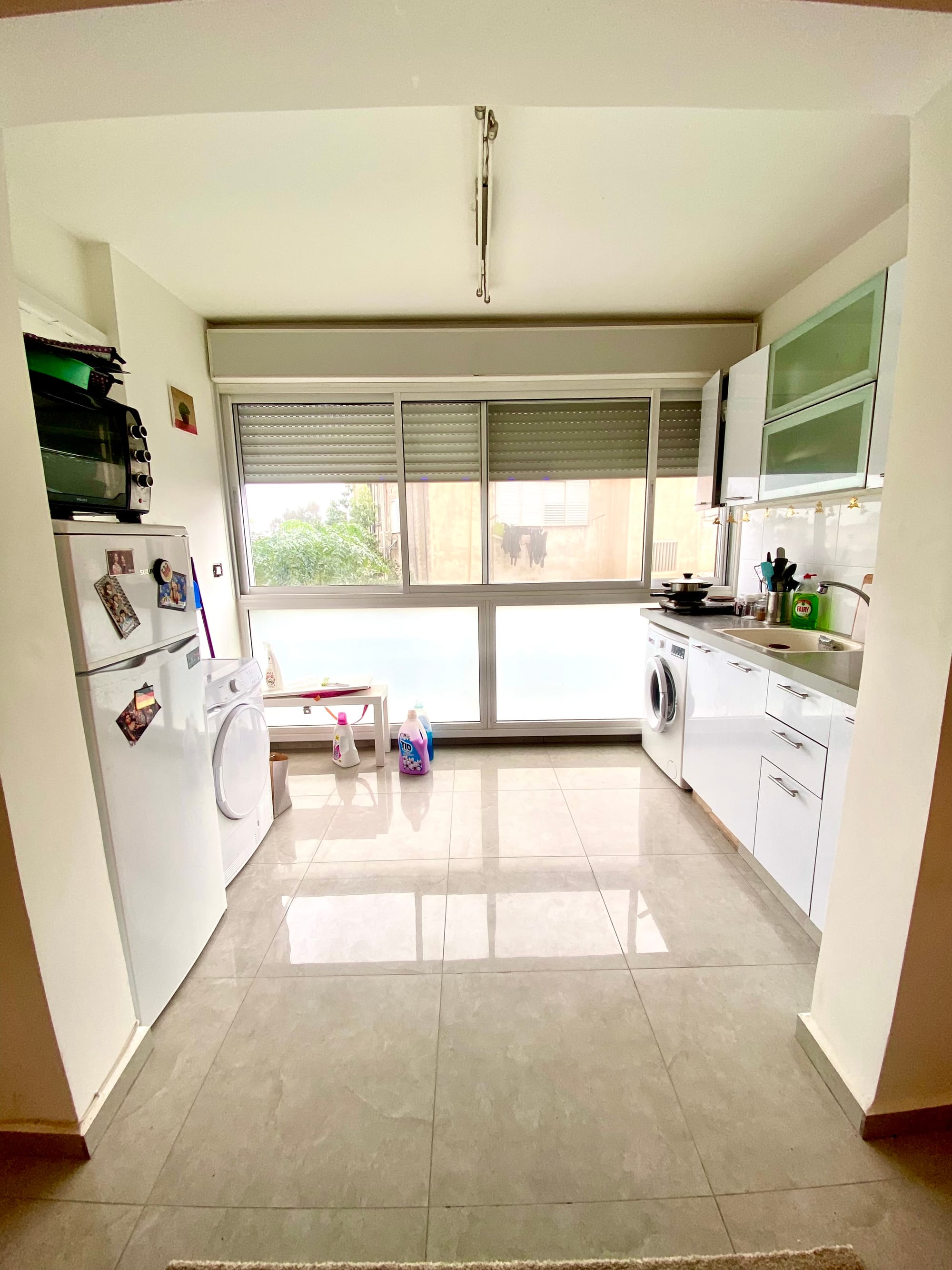 ( בקרבת הטכניון / המכללה לחינוך )  -שכירות עוברת!💸 -כ 90 מ״ר , 4.5 חדרים , קומה 1  -משופצת ברמה גבוהה , מחולקת ל 2 יחידות מניבות ! -מעל ל 5% תשואה !