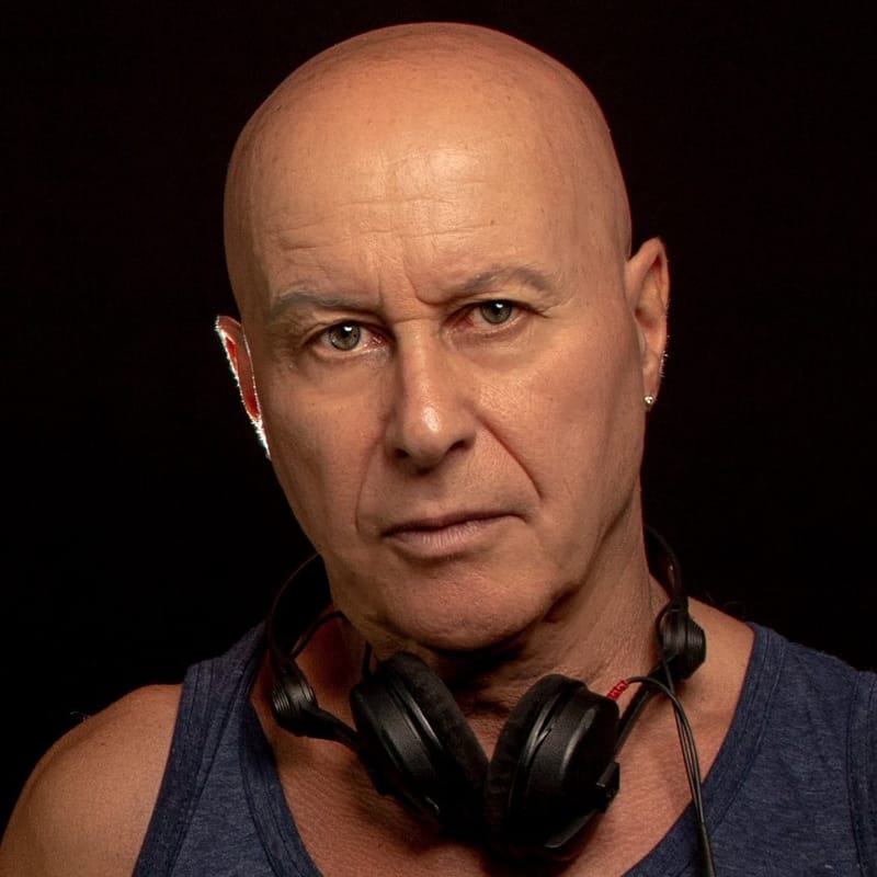 Graham Gold publishes playlist for 'Esta La Musica' 387.