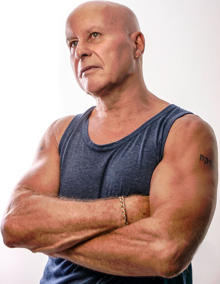 Graham Gold publishes playlist for 'Esta La Musica' 308