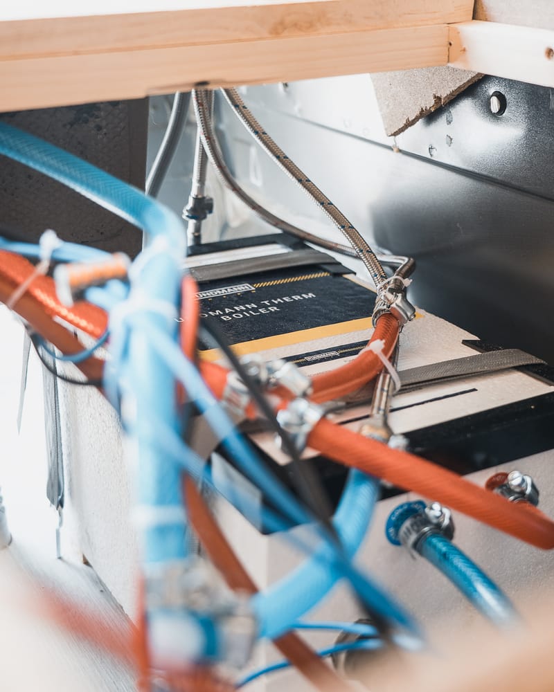 Quel chauffe-eau dans ton fourgon ?