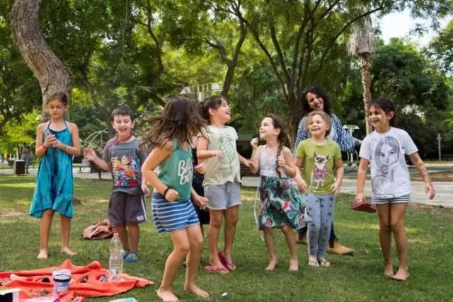 Tree-planting Day in Israel：Tu Bishvat