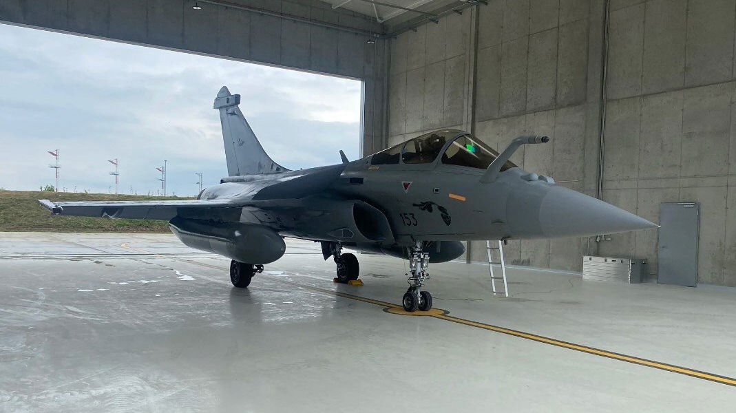 CROACIA RECIBE SUS PRIMEROS RAFALE