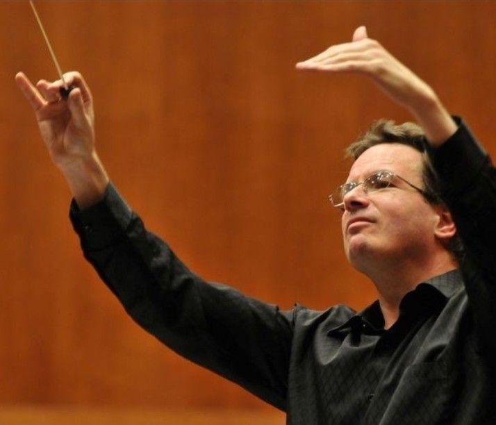 Mtro. Emmanuel Siffert (Suiza)