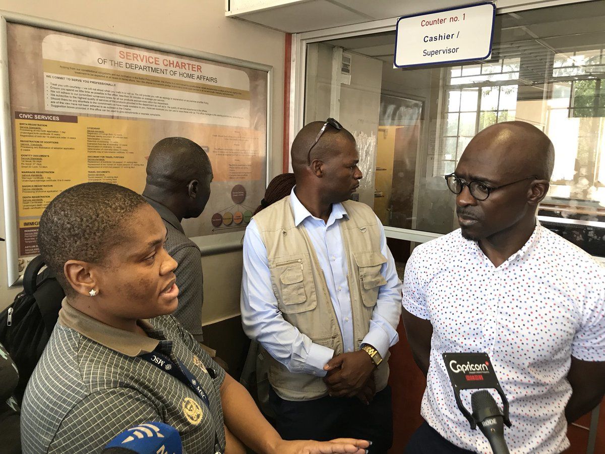 MINISTER OF HOME AFFAIRS MALUSI GIGABA PAYS A VISIT TO BEITBRIDGE PORT OF ENTRY.