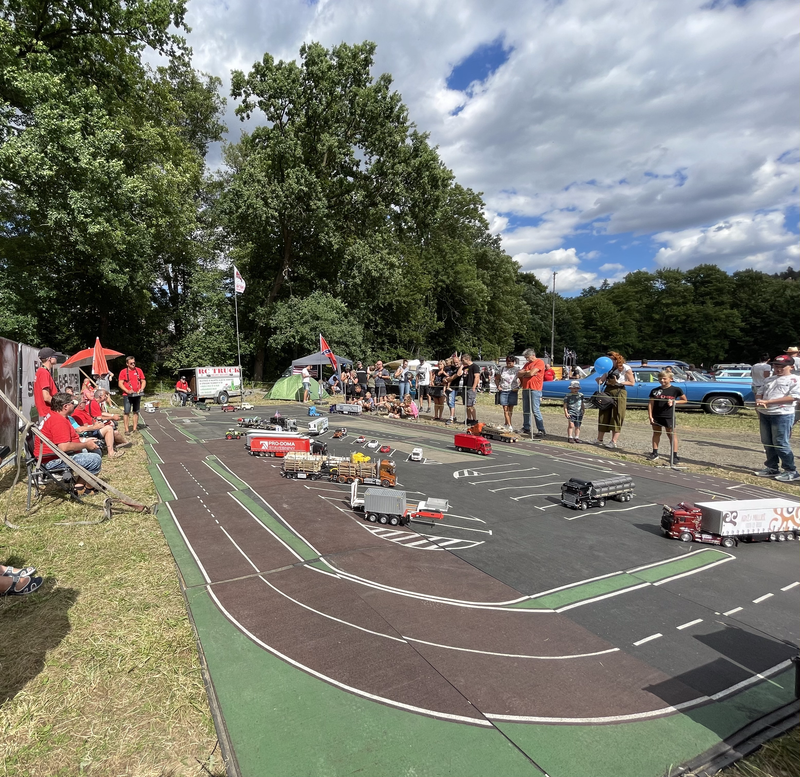 5. Sraz Amerických aut Hollywood US Cars Holýšov (15.7. - 17.7.)