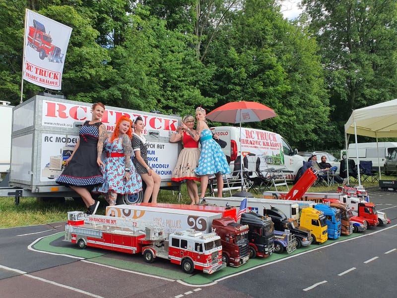 3. Sraz Amerických aut Hollywood US Cars Holýšov (15.7. - 17.7.)