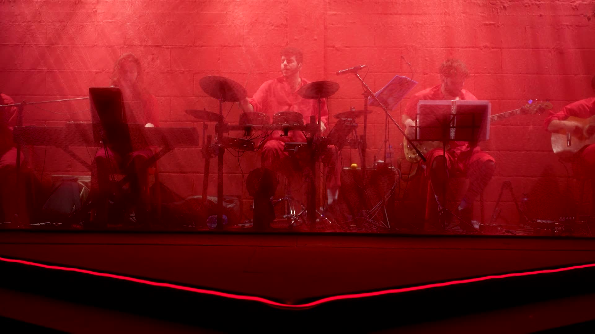 נשים עף סף התמוטטות עצבים