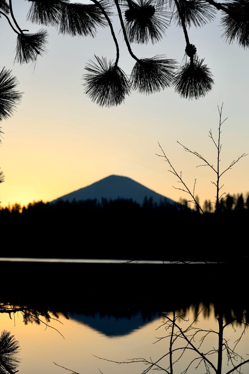 Oregon Est 1 : Cascade Lakes Scenic Hwy, Mount Bachelor & Three Sisters