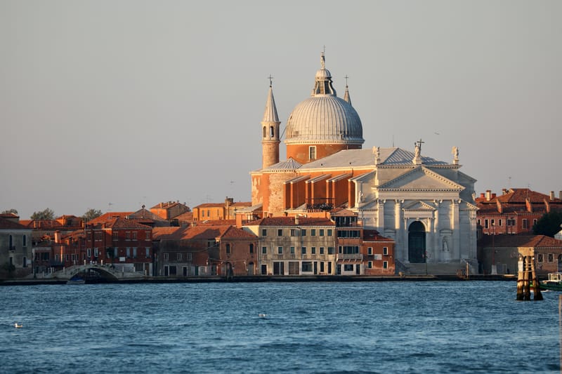 2. Venise : La Sérénissime (HRZ)