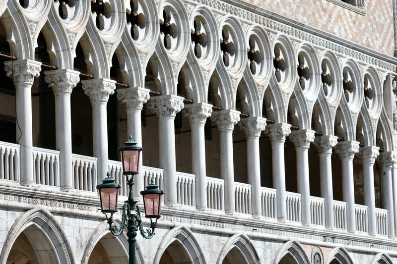 2. Venise : La Sérénissime (HRZ)