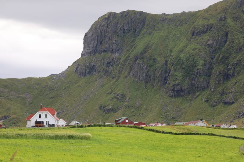 2. Iles Lofoten 2 (HRZ)