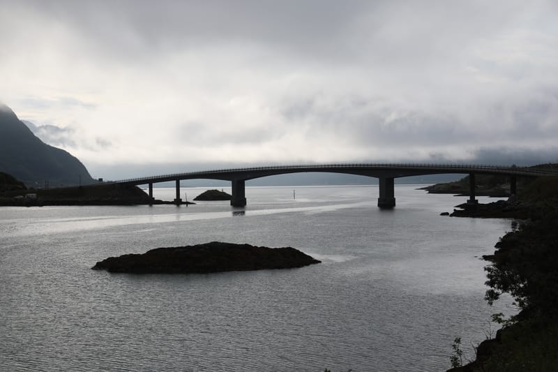 2. Iles Lofoten 2 (HRZ)