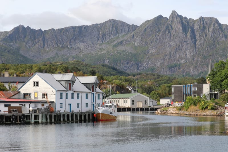 2. Iles Lofoten 2 (HRZ)