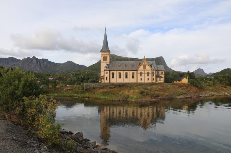 2. Iles Lofoten 2 (HRZ)