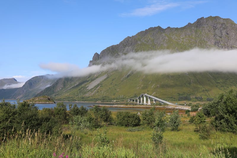 2. Iles Lofoten 2 (HRZ)
