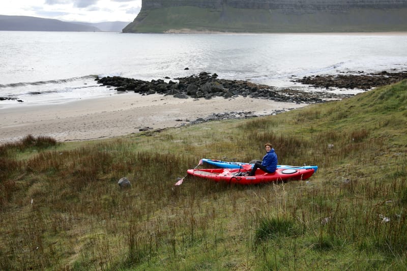 3. Fjords de l'Ouest 2 : Falaises de Latrabjarg, plage de Rauôiasandur