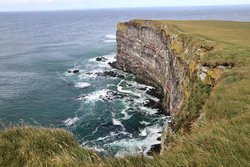 3. Fjords de l'Ouest 2 : Falaises de Latrabjarg, plage de Rauôiasandur