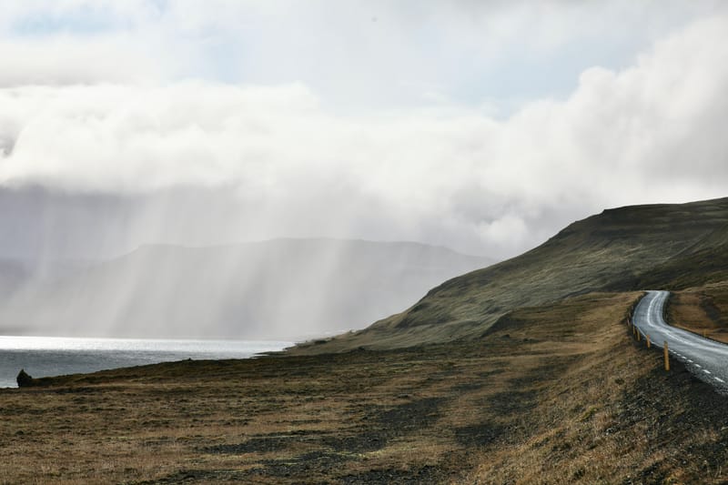 6. Nord Ouest : Holmavik, Hvammstangi, péninsule de Vatnsnes : Osar, Hvitserkur