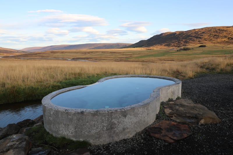 7. Le Cercle d'Or 1 : Stakholt, Hun, Pingvellir NP