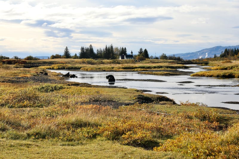 7. Le Cercle d'Or 1 : Stakholt, Hun, Pingvellir NP