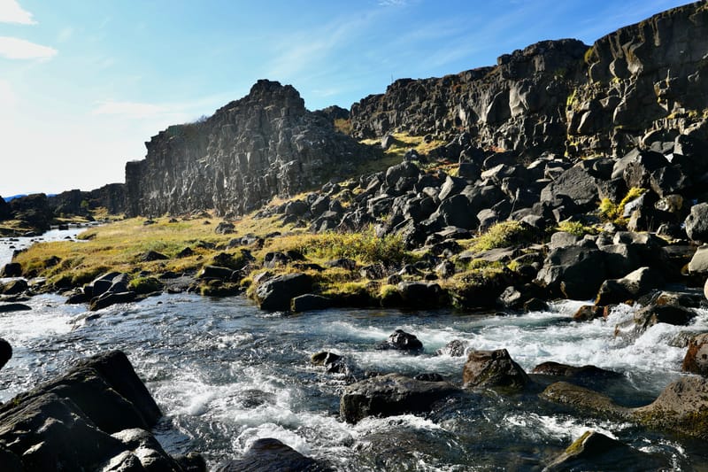 7. Le Cercle d'Or 1 : Stakholt, Hun, Pingvellir NP