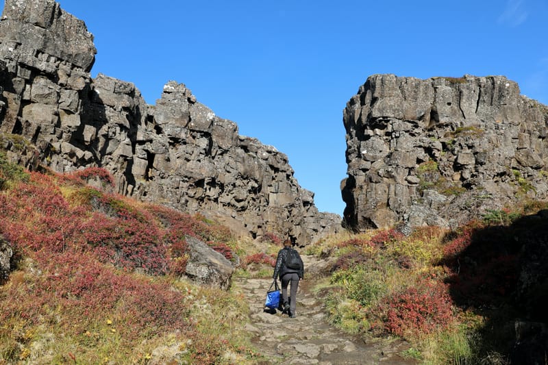 7. Le Cercle d'Or 1 : Stakholt, Hun, Pingvellir NP