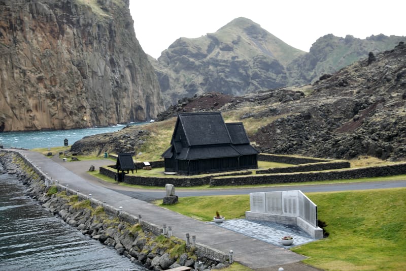 9. Sud Ouest : Iles Vestmann et Heimaey