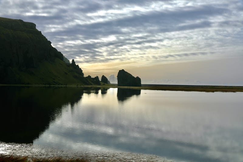 11. Sud 1 : Black Beach et la péninsule de Dirholaey