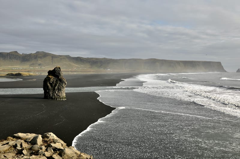 11. Sud 1 : Black Beach et la péninsule de Dirholaey