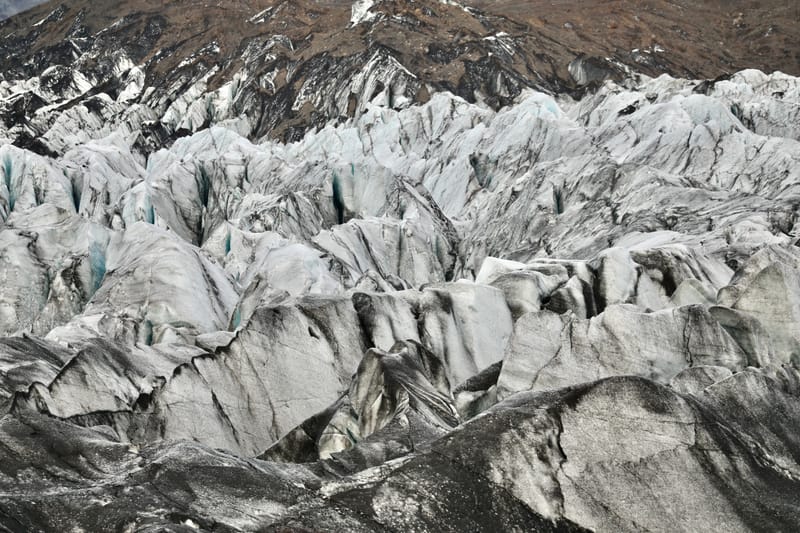 14. Sud Est 1 : Skarfatounga, Svartifoss, Skatafellsjokull, Svinafellsjokull