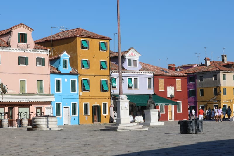 7. Venise, Les maisons couleurs de Burano