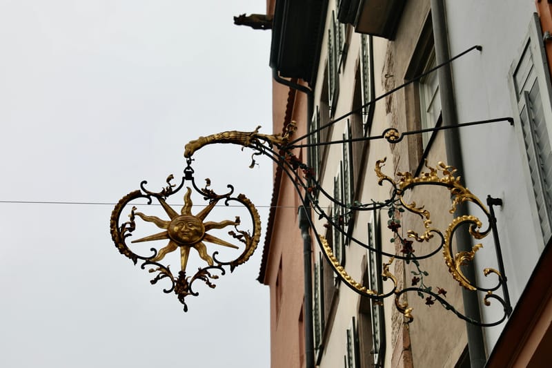 6. SUISSE 4/ALLEMAGNE 3 : Rheinfelden (Sui.), Chutes du Rhin-Neuhausen (All.)