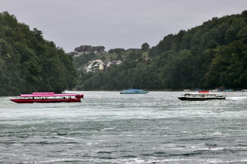 6. SUISSE 4/ALLEMAGNE 3 : Rheinfelden (Sui.), Chutes du Rhin-Neuhausen (All.)