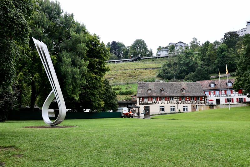 6. SUISSE 4/ALLEMAGNE 3 : Rheinfelden (Sui.), Chutes du Rhin-Neuhausen (All.)