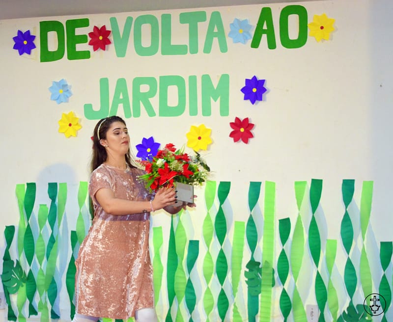 DE VOLTA AO JARDIM