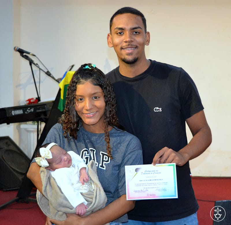 APRESENTAÇÃO DA ANA LIZ