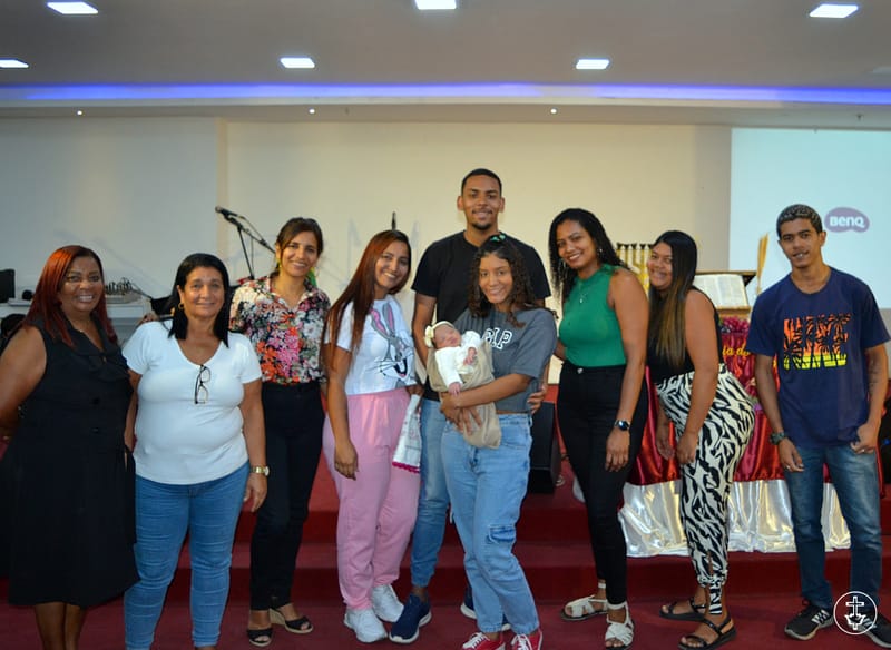 APRESENTAÇÃO DA ANA LIZ