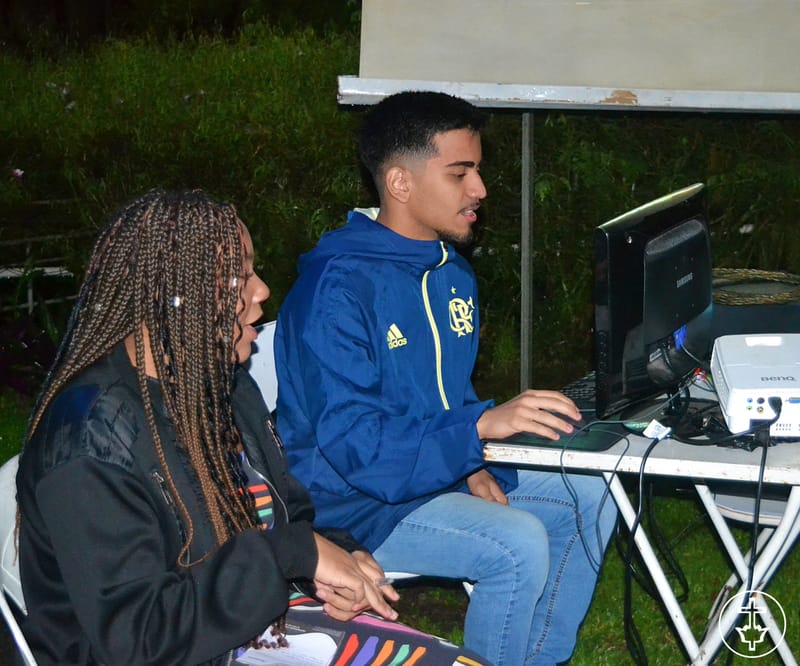 NOITE DO SEGUNDO DIA - 22/10