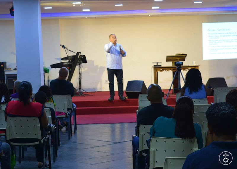 MINISTRAÇÃO PR. DINART BARRADAS