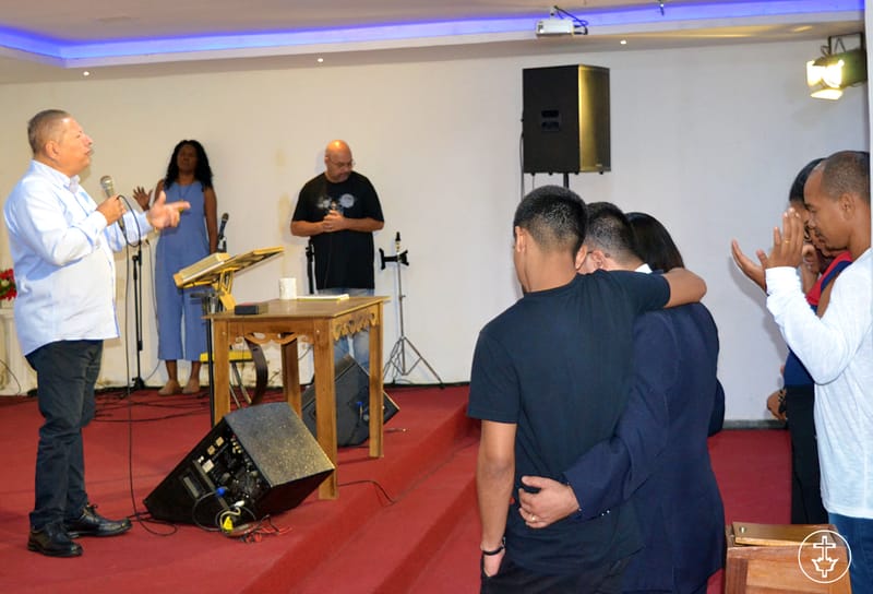 MINISTRAÇÃO PR. DINART BARRADAS