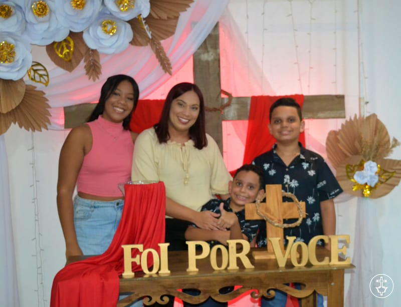 CELEBRANDO A FAMÍLIA EBENÉZER