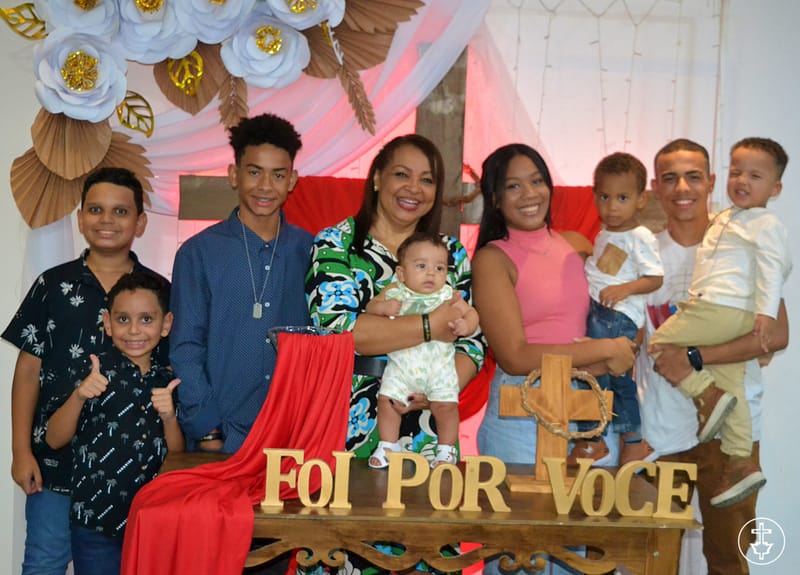CELEBRANDO A FAMÍLIA EBENÉZER