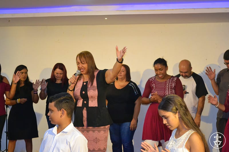 A PÁSCOA - ELE VIVE