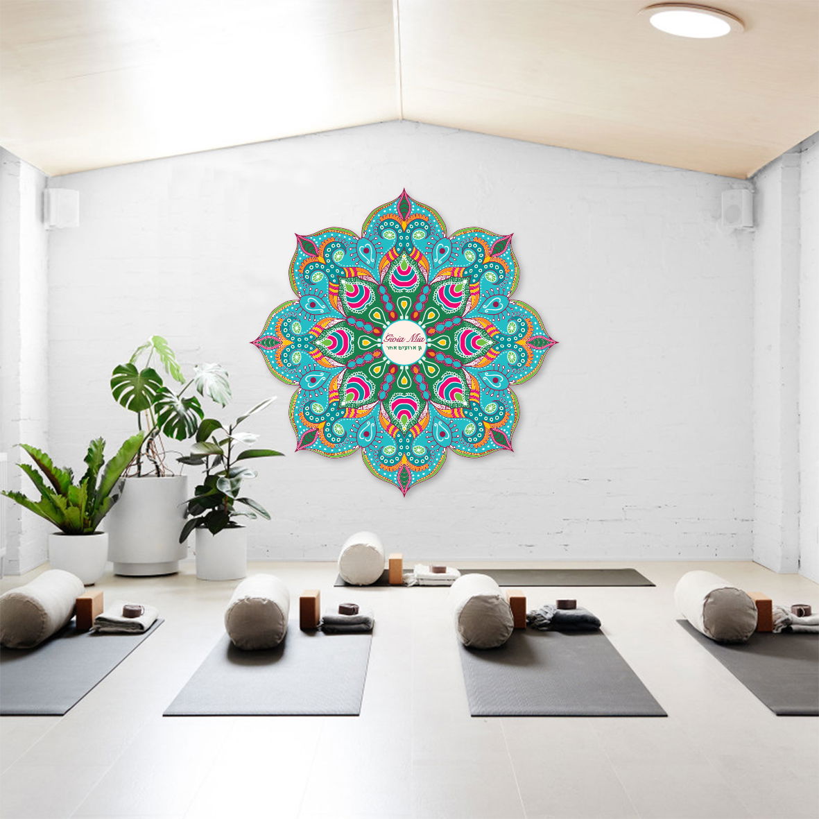 פינות עבודה, בתי מלון, חדרי ישיבות, לובי, סטודיו, מרחבי למידה