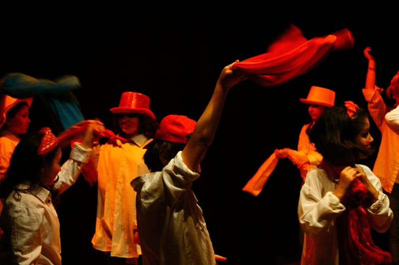 FACCIAMO FINTA CHE...