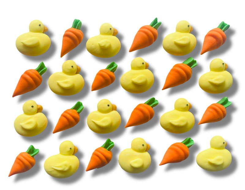 Set of 24 Chicks &amp; Carrots Cake Toppers - Sugar Craft by Rosie
