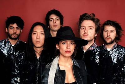 L’IMPÉRATRICE - MASAJE A LOS OÍDOS